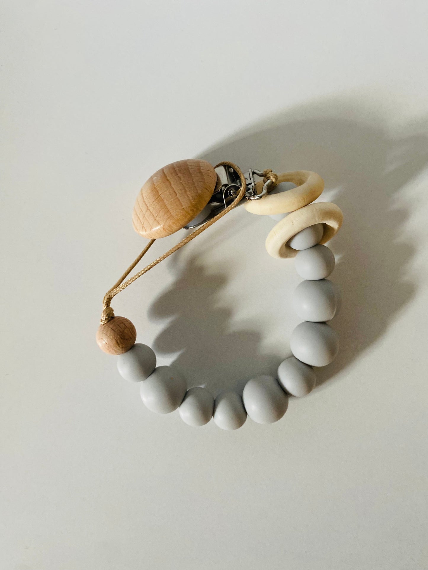 Riley Pacifier Clip NINO & VIV